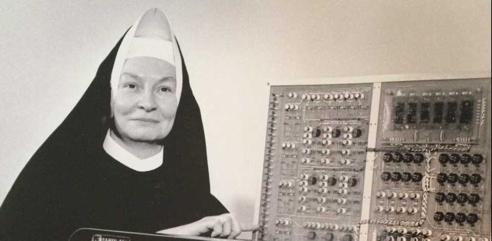 Irmã Mary Kenneth Keller